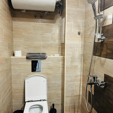 Panorama Center Apartment *
